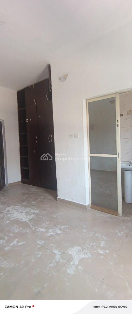 a Self Contain Sharing Kitchen with One Person, Kazeem Eletu Street, Osapa, Lekki, Lagos, Self Contain (single Rooms) for Rent