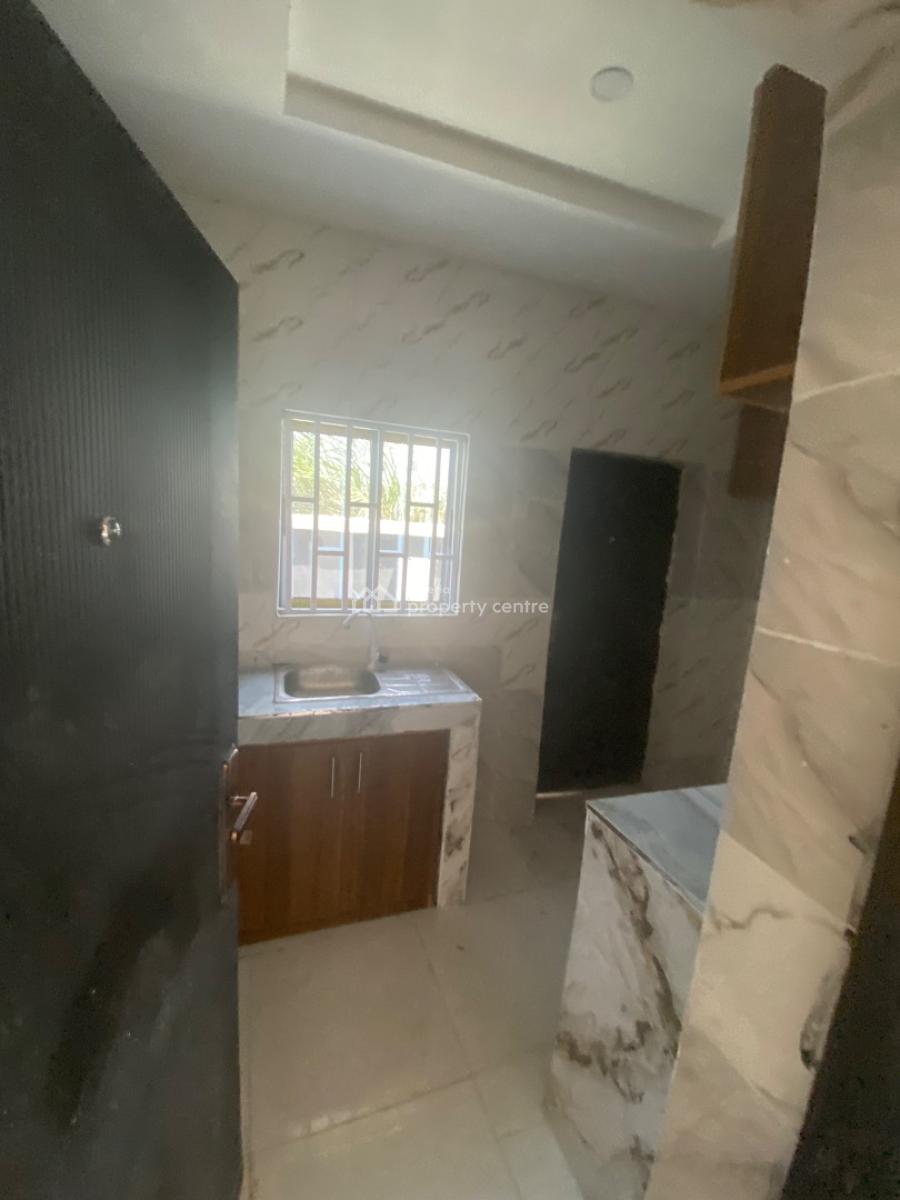 Brand New 2 Bedroom Bungalow, Desa Town, Bogije, Ibeju Lekki, Lagos, Flat / Apartment for Rent