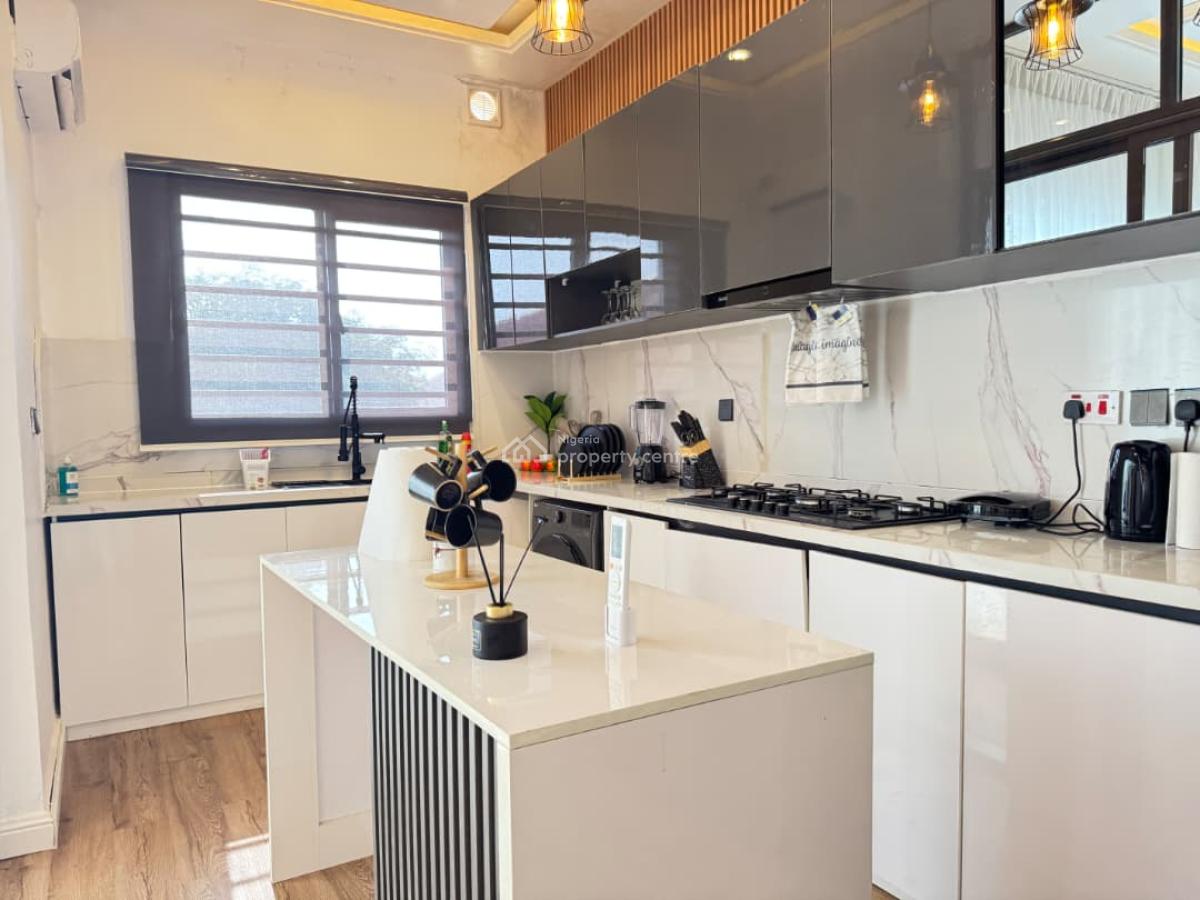 Luxury Furnished 3 Bedroom with Pool and Ps5, Lekki Phase 1, Lekki, Lagos, Flat / Apartment Short Let