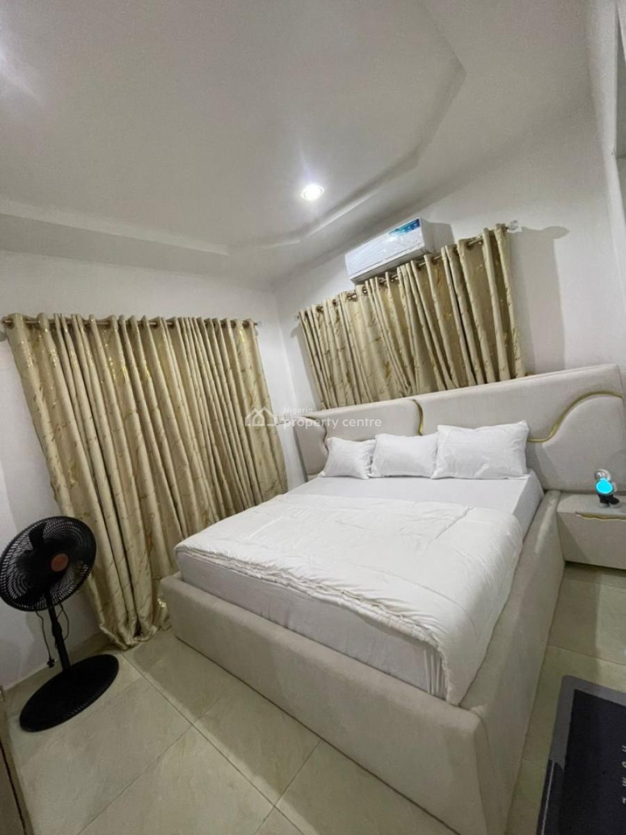 Tastefully Furnished and Serviced 2 Bedroom Apartment, Trans Engineering Estate, Dawaki, Gwarinpa, Abuja, Flat / Apartment Short Let