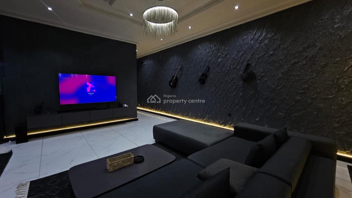 3 Bedroom Maisonette with Wine Bar, Pool and Gym, Lekki Phase 1, Lekki, Lagos, Flat / Apartment Short Let
