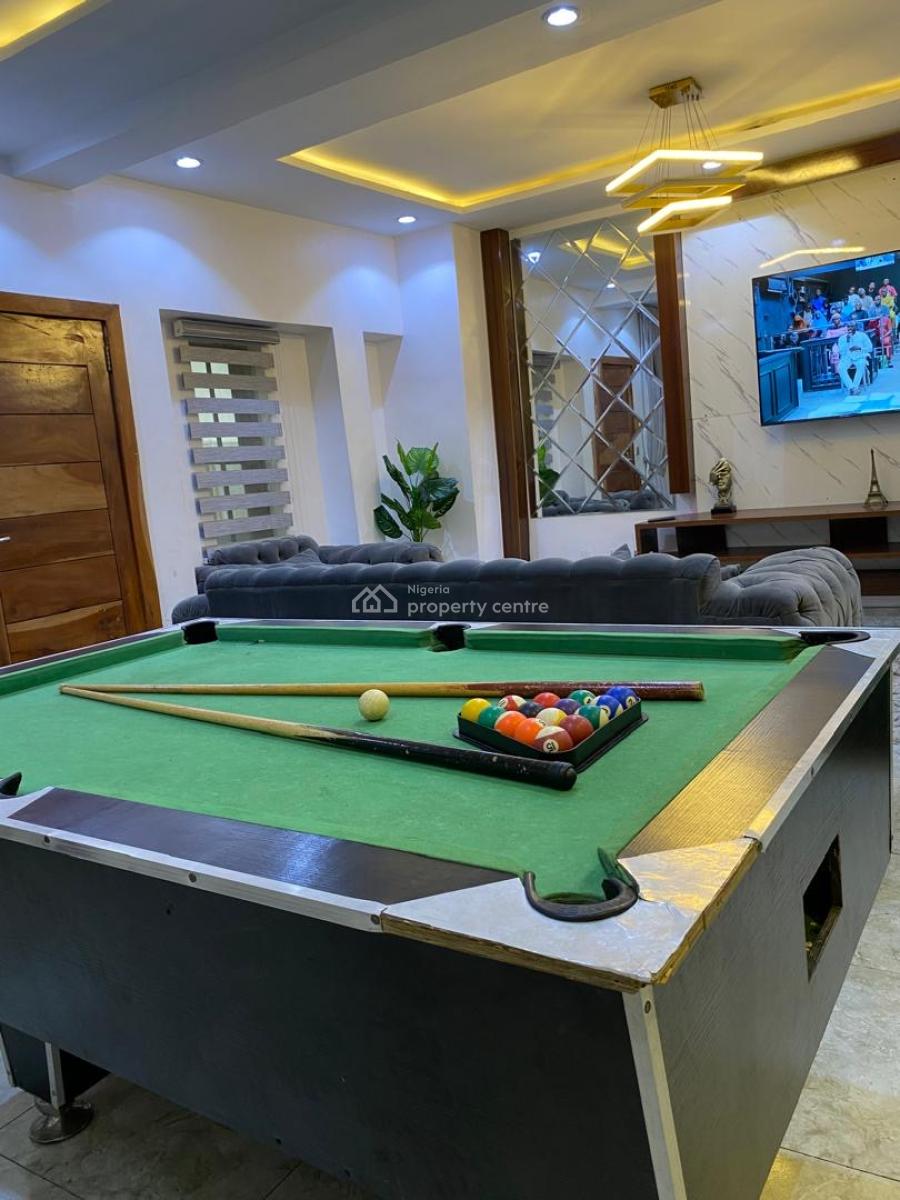 3 Bedroom Maisonette with Wine Bar, Pool and Gym, Lekki Phase 1, Lekki, Lagos, Flat / Apartment Short Let