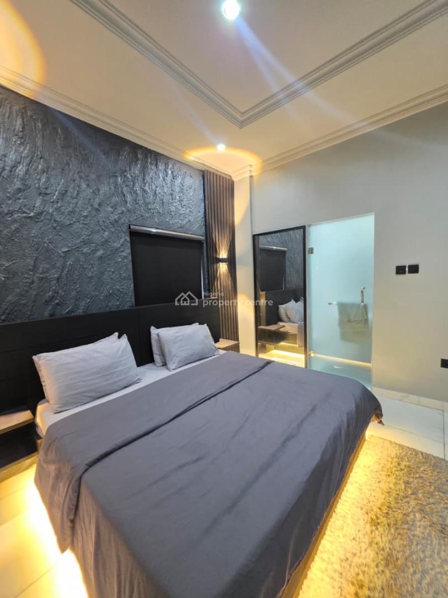 3 Bedroom Maisonette with Wine Bar, Pool and Gym, Lekki Phase 1, Lekki, Lagos, Flat / Apartment Short Let