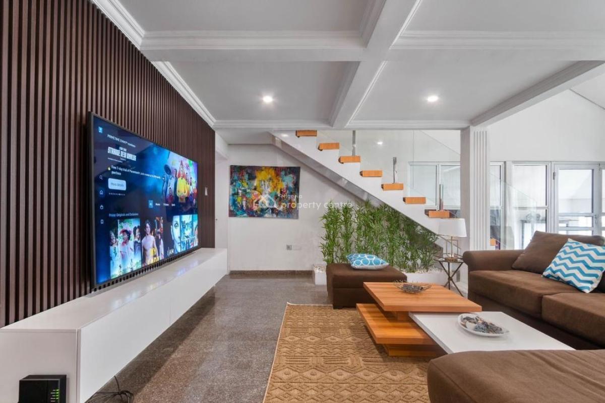 3 Bedroom Maisonette with Wine Bar, Pool and Gym, Lekki Phase 1, Lekki, Lagos, Flat / Apartment Short Let