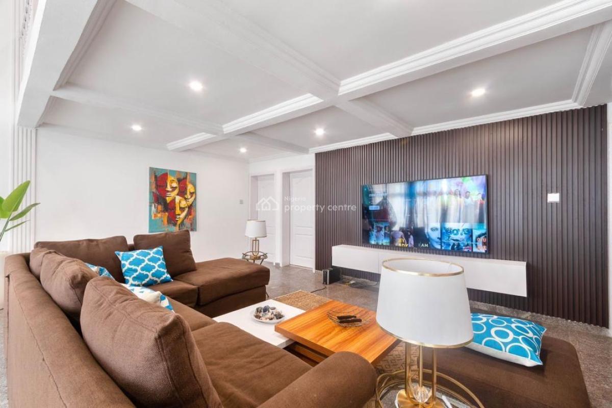 3 Bedroom Maisonette with Wine Bar, Pool and Gym, Lekki Phase 1, Lekki, Lagos, Flat / Apartment Short Let