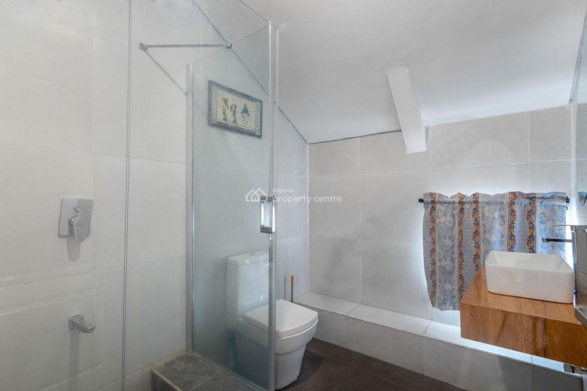 3 Bedroom Maisonette with Wine Bar, Pool and Gym, Lekki Phase 1, Lekki, Lagos, Flat / Apartment Short Let