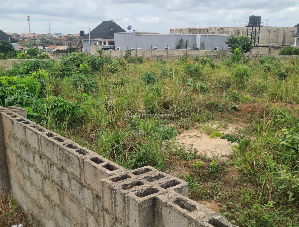 a Plot of Land Selling, Nitel Estate Off Awolowo Road Grammer School, Ikorodu, Lagos, Mixed-use Land for Sale