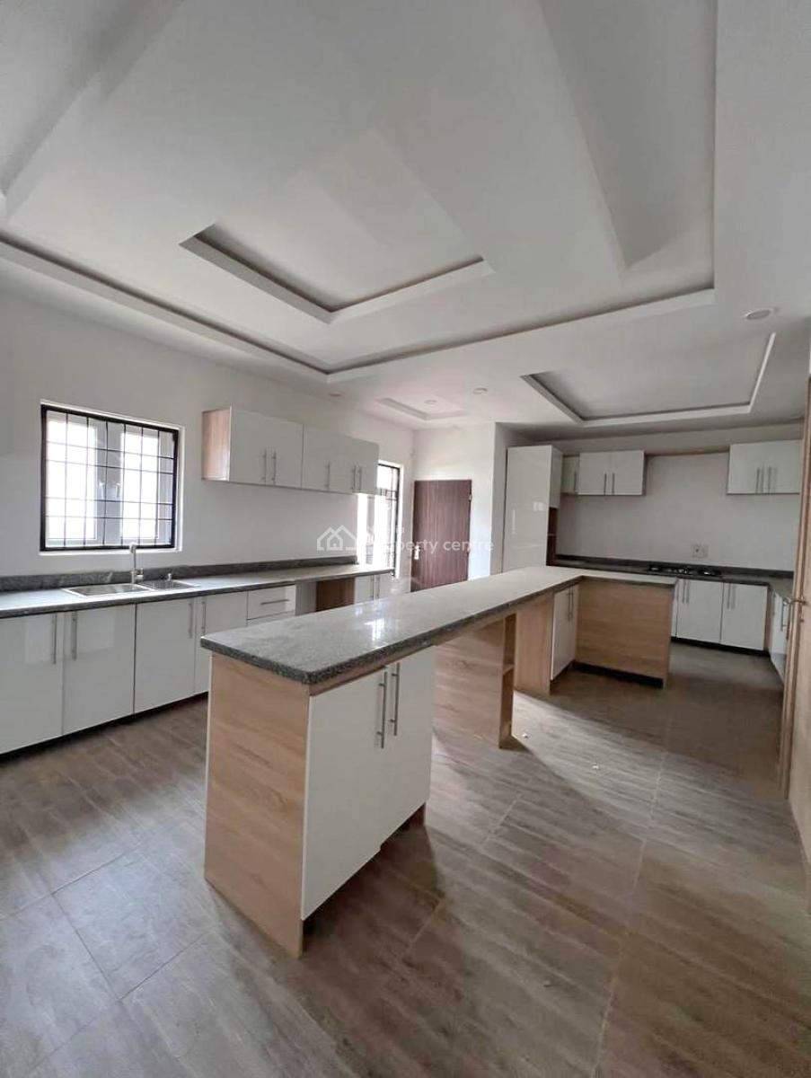 Luxury 6-bedroom Fully Detached Duplex with Pool & 2 Bq, Guzape District, Abuja, Detached Duplex for Sale