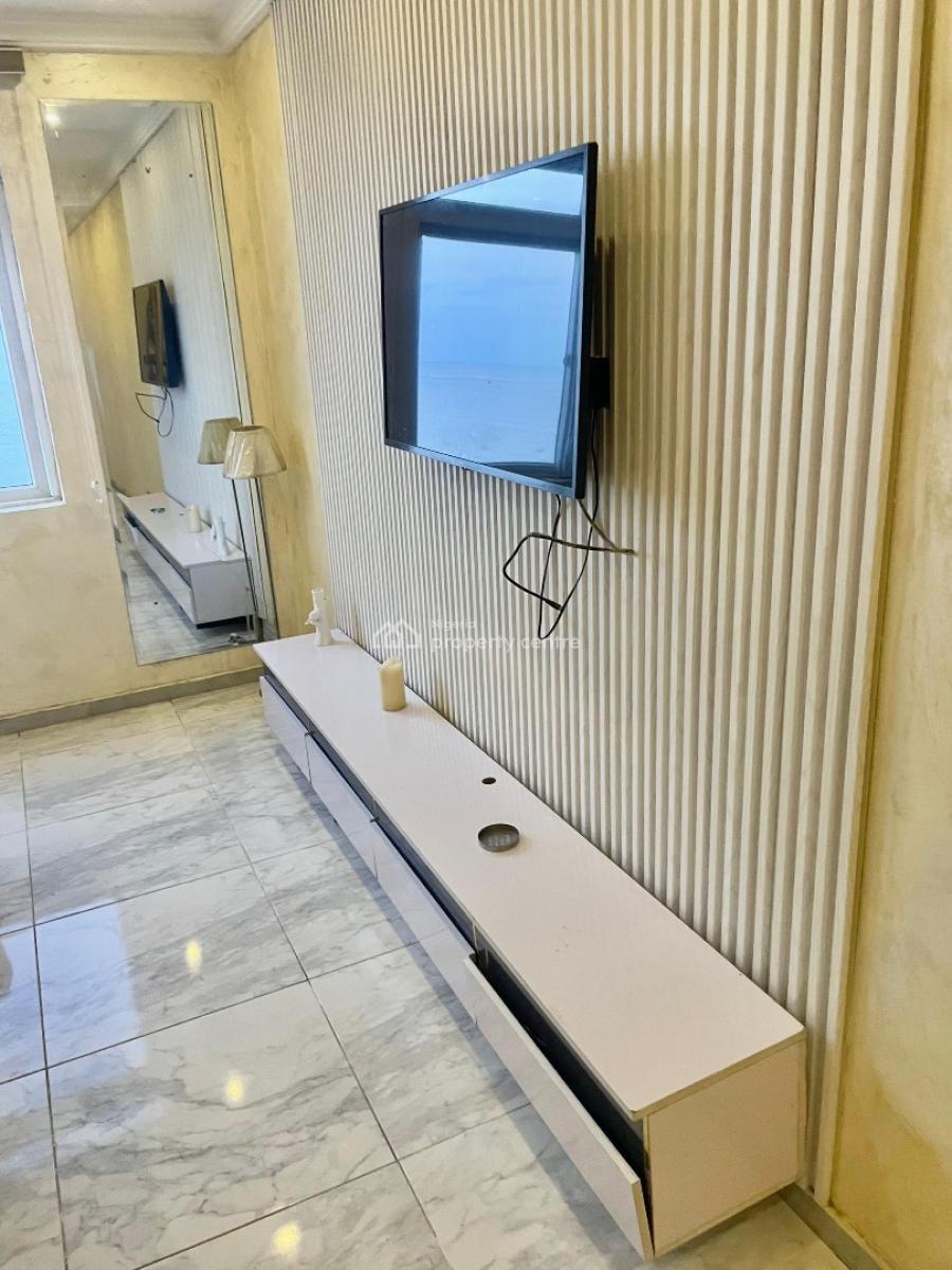 Brand New 2 Bedroom Apartment with Ps5 and Snooker Board, Lekki Phase 1, Lekki, Lagos, Flat / Apartment Short Let