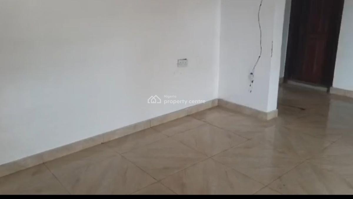 Decent 3 Bedrooms Flat Upstairs All Rooms Ensuite, Gra Phase 2, Magodo, Lagos, House for Rent