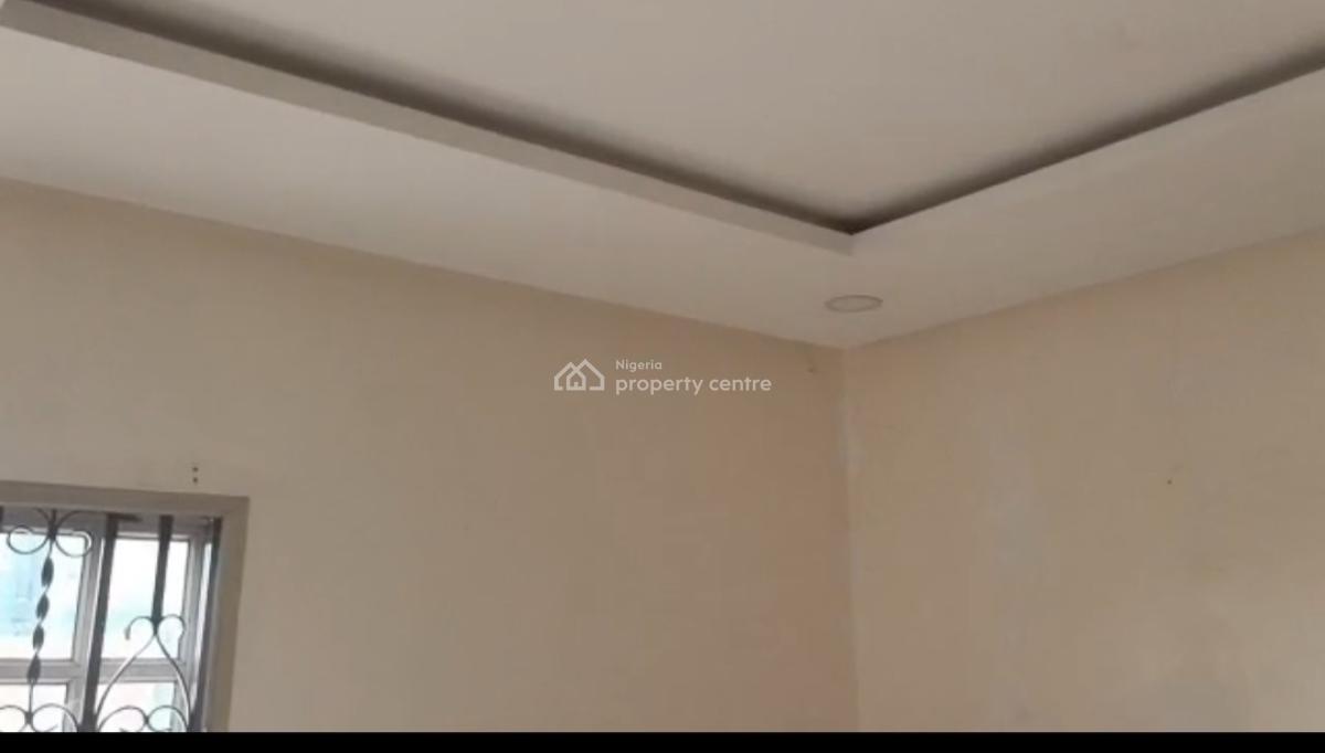 Decent 3 Bedrooms Flat Upstairs All Rooms Ensuite, Gra Phase 2, Magodo, Lagos, House for Rent