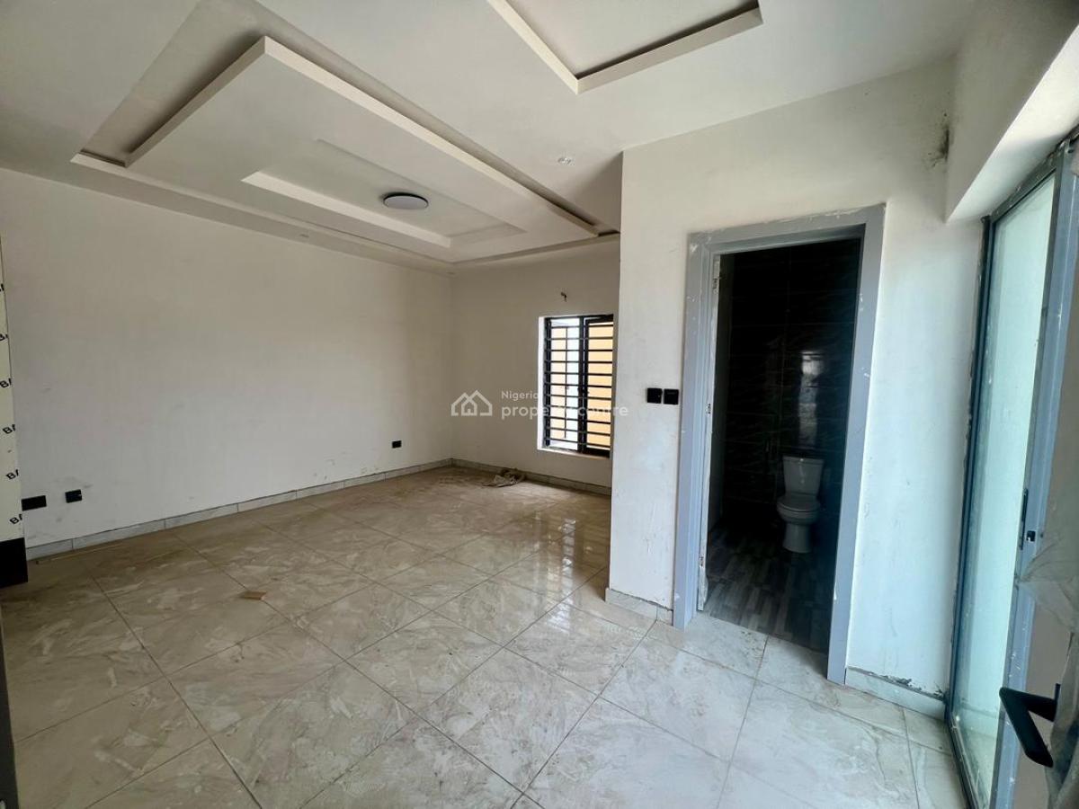 4 Bedroom Semi-detached Duplex Available, Ogudu, Lagos, Semi-detached Duplex for Sale