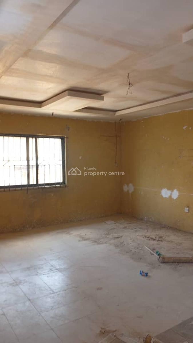Spacious Mini Flat, Gra Phase 1, Magodo, Lagos, Flat / Apartment for Rent