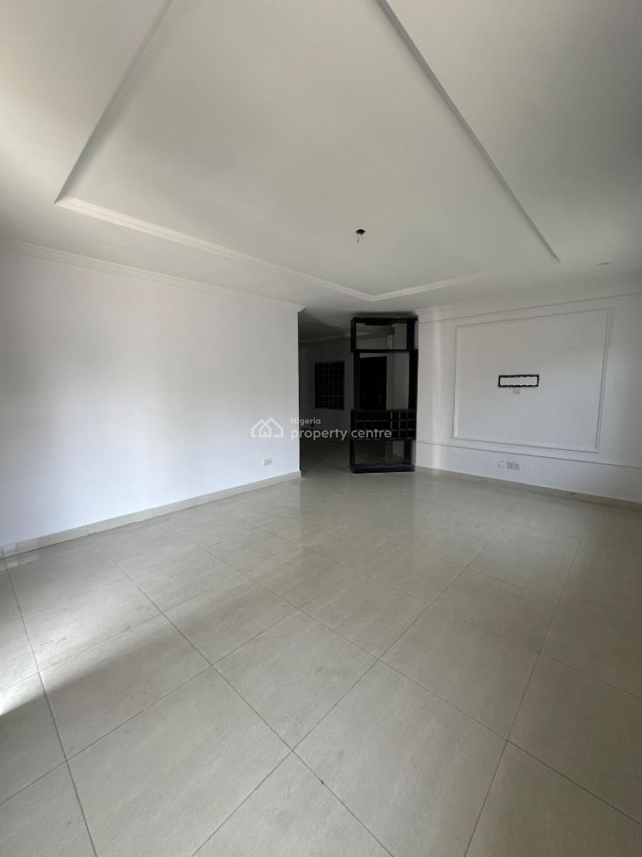 Nice 3 Bedroom Apartment with Bq, Castle and Temple Drive, Lekki Phase 1, Lekki, Lagos, Flat / Apartment for Rent