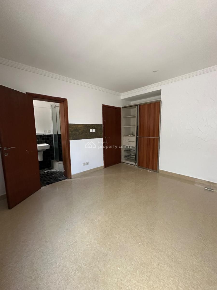 Nice 3 Bedroom Apartment with Bq, Castle and Temple Drive, Lekki Phase 1, Lekki, Lagos, Flat / Apartment for Rent