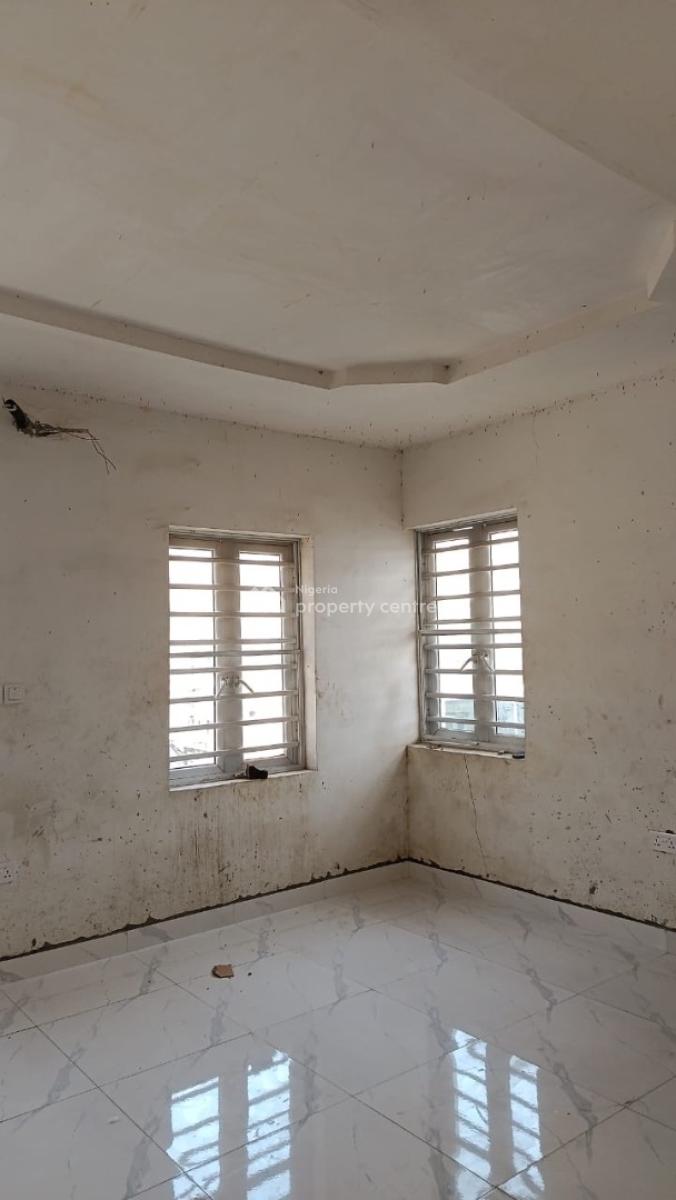 a Spacious 3 Bedroom Apartment, Conservation Road Chevron, Lekki, Lagos, Flat / Apartment for Rent