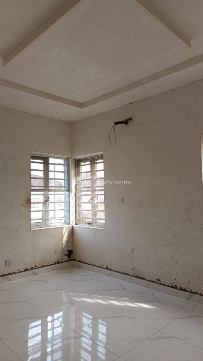 a Spacious 3 Bedroom Apartment, Conservation Road Chevron, Lekki, Lagos, Flat / Apartment for Rent