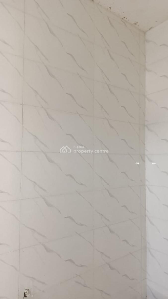 a Spacious 3 Bedroom Apartment, Conservation Road Chevron, Lekki, Lagos, Flat / Apartment for Rent