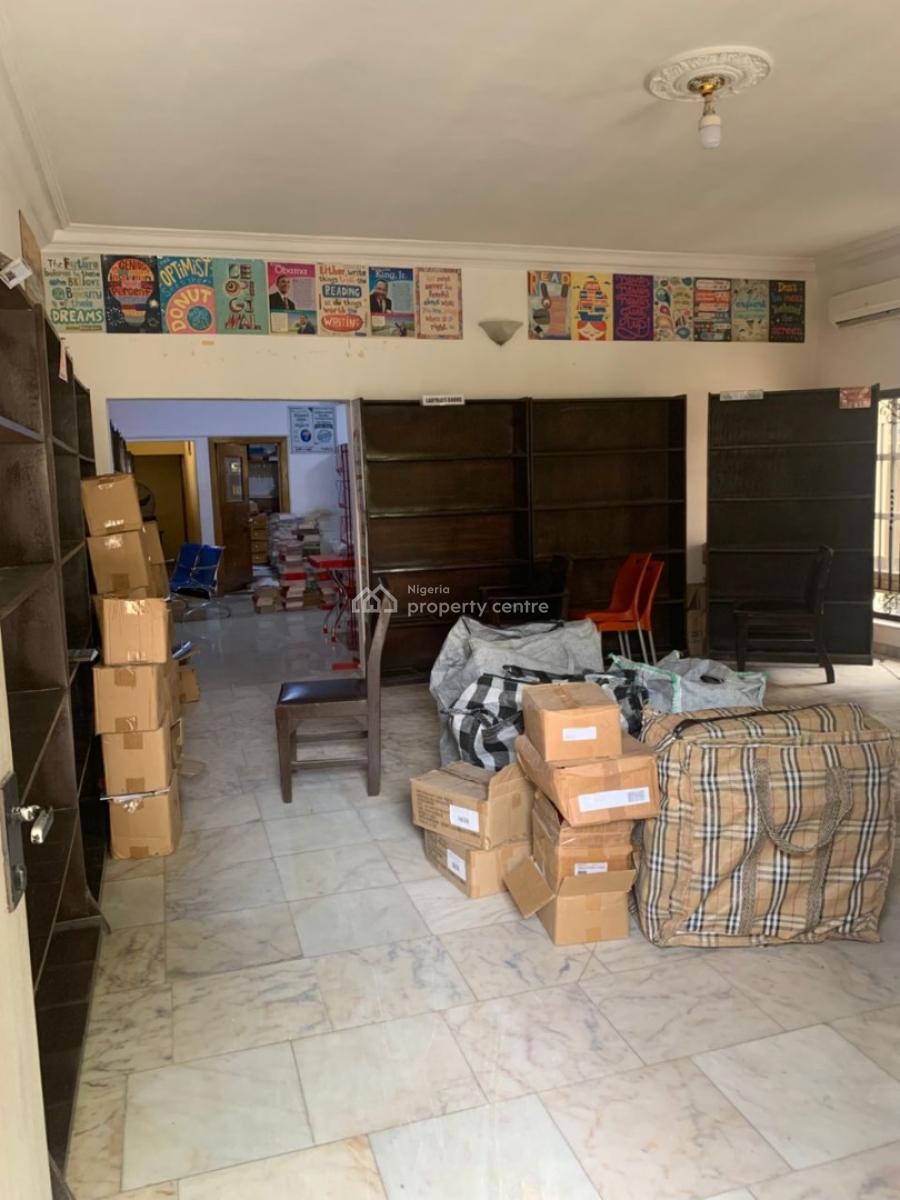 3 Bedroom Apartment  (office Use Only), Lekki Phase 1, Lekki, Lagos, Flat / Apartment for Rent