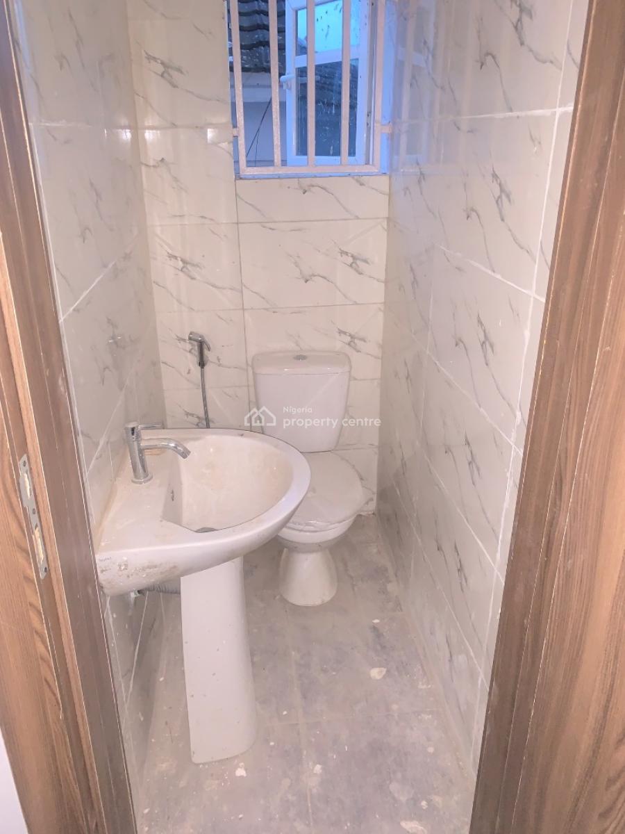 Newly Built 2 Bedroom Apartment All Rooms En-suite with Fitted Kitchen, Bakare Estate, Agungi, Lekki, Lagos, Flat / Apartment for Rent