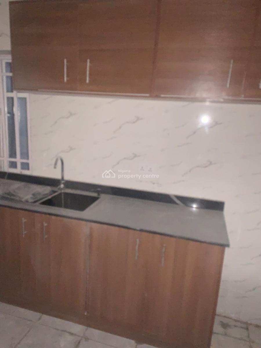 Newly Built 2 Bedroom Apartment All Rooms En-suite with Fitted Kitchen, Bakare Estate, Agungi, Lekki, Lagos, Flat / Apartment for Rent