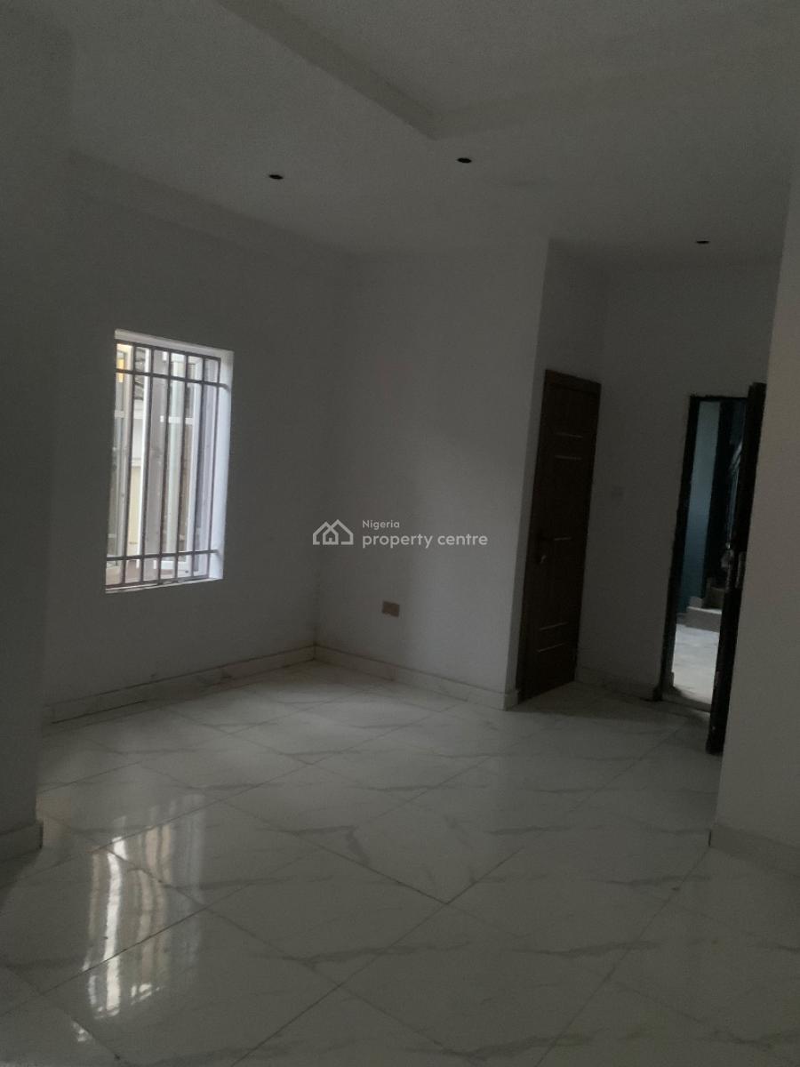 Newly Built 2 Bedroom Apartment All Rooms En-suite with Fitted Kitchen, Bakare Estate, Agungi, Lekki, Lagos, Flat / Apartment for Rent