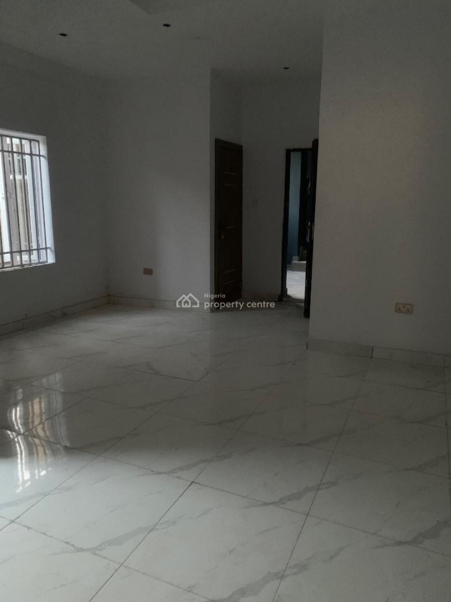 Newly Built 2 Bedroom Apartment All Rooms En-suite with Fitted Kitchen, Bakare Estate, Agungi, Lekki, Lagos, Flat / Apartment for Rent