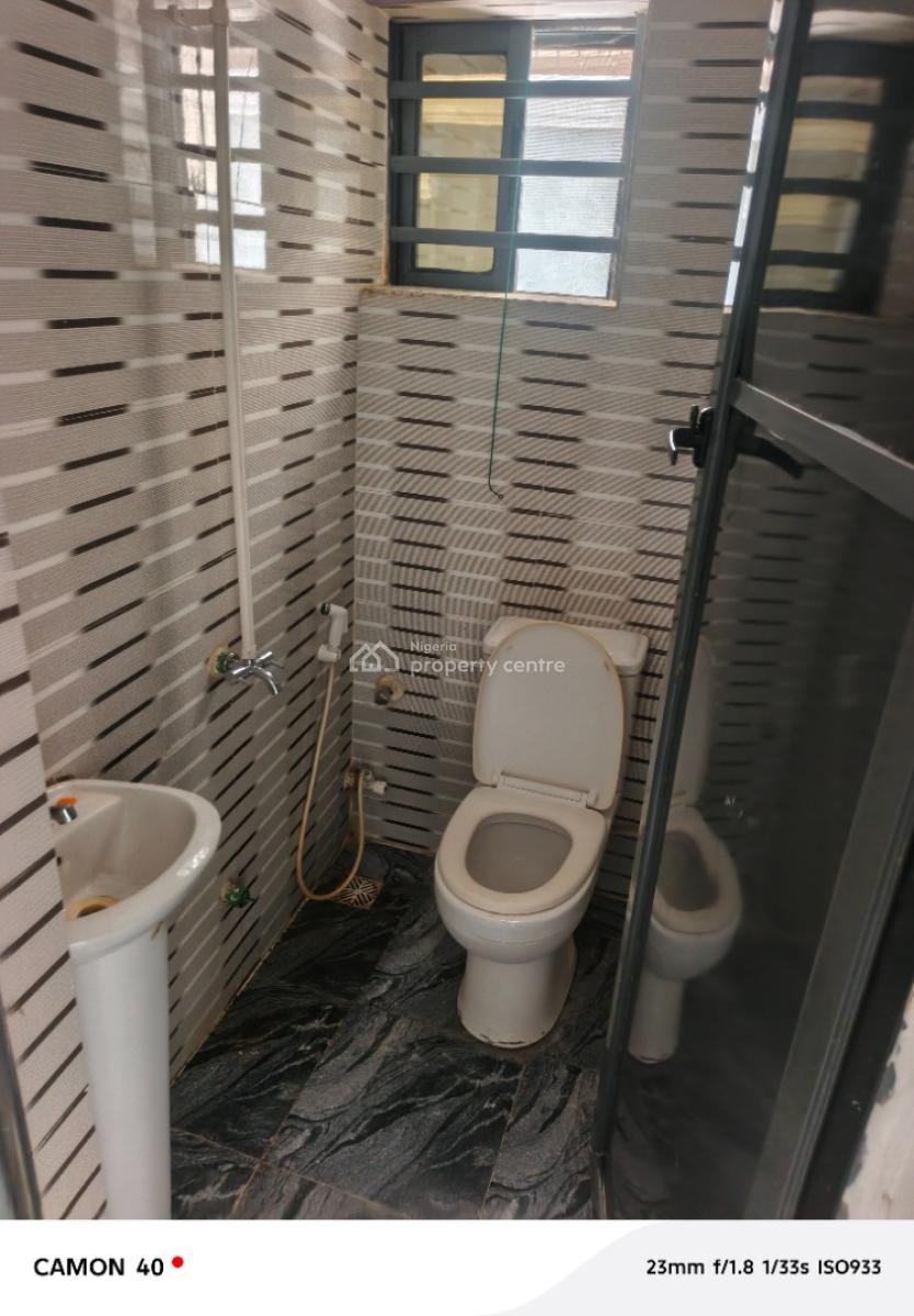 Self Contain, Ijesha, Surulere, Lagos, Self Contain (single Rooms) for Rent