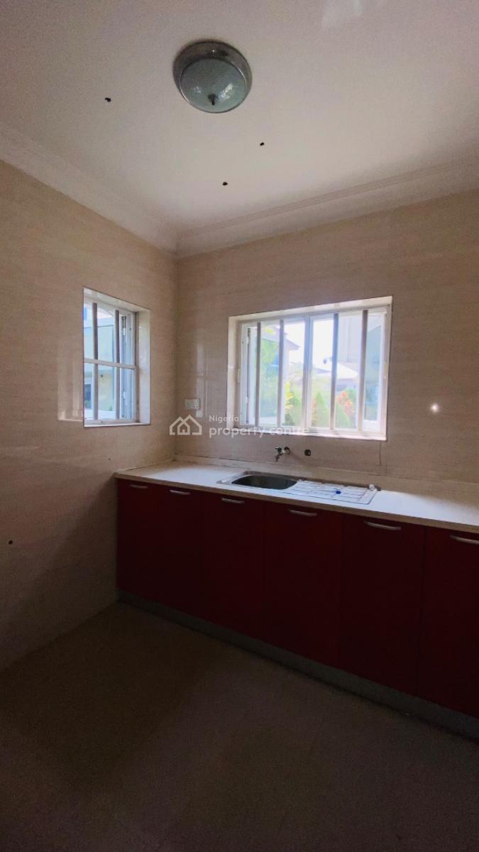 a Spacious Room and Parlor, Emerald Estate, Ilaje, Ajah, Lagos, Mini Flat (room and Parlour) for Rent