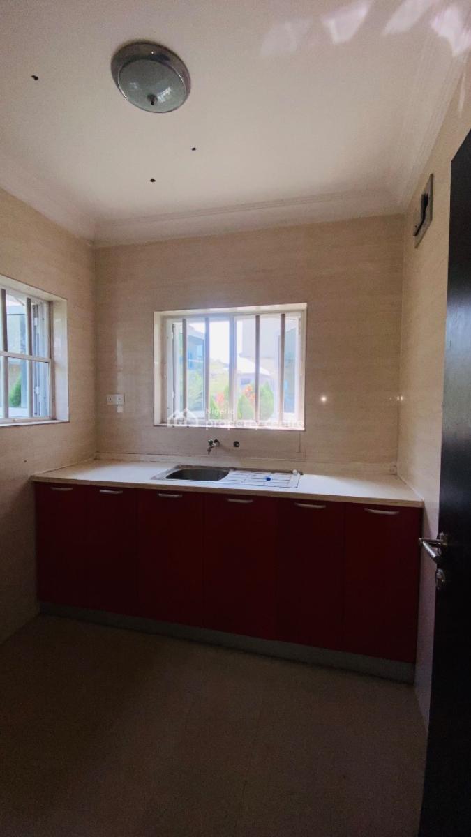 a Spacious Room and Parlor, Emerald Estate, Ilaje, Ajah, Lagos, Mini Flat (room and Parlour) for Rent