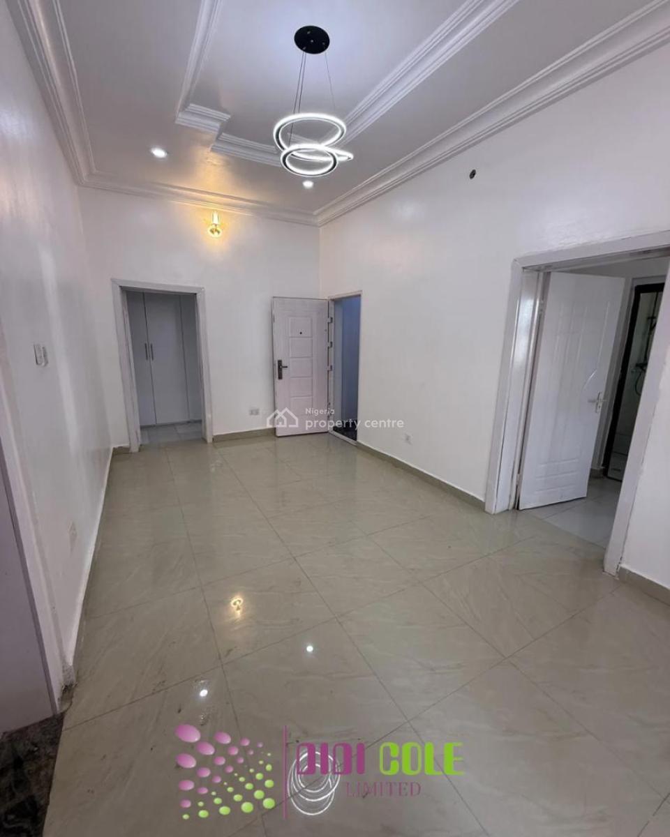 2 Bedroom Flat, Lekki Phase 1, Lekki, Lagos, Flat / Apartment for Rent