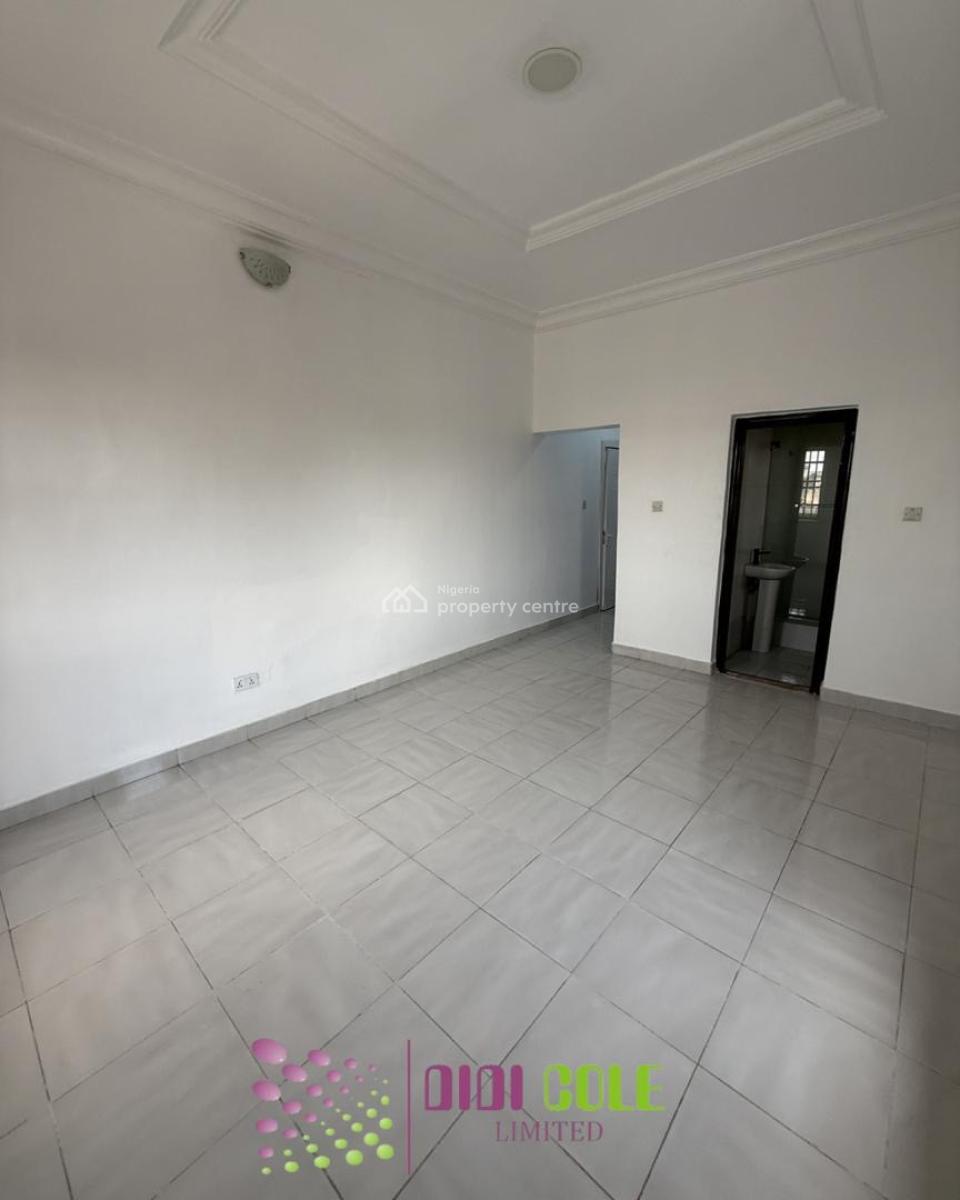 2 Bedroom Flat, Lekki Phase 1, Lekki, Lagos, Flat / Apartment for Rent