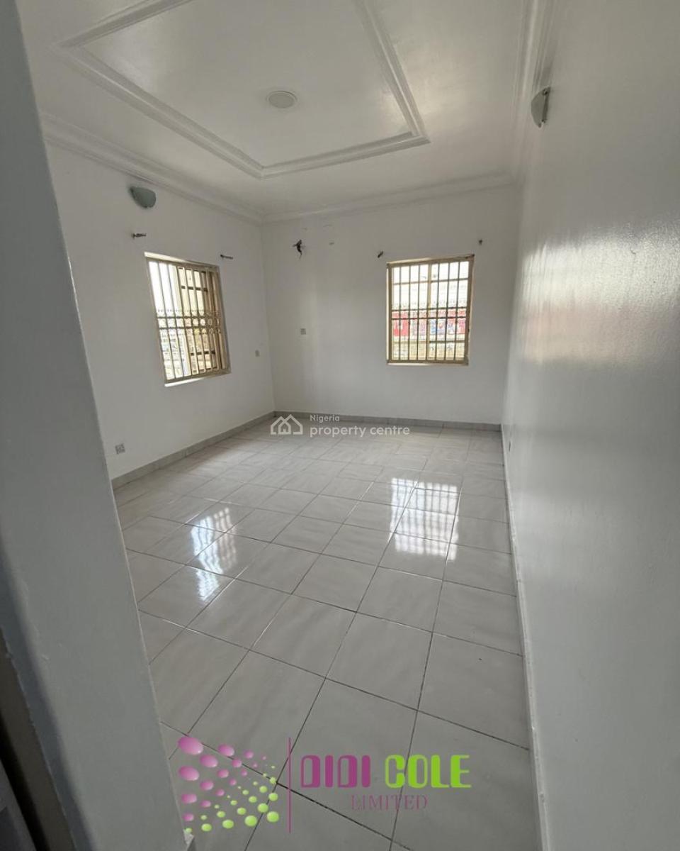 2 Bedroom Flat, Lekki Phase 1, Lekki, Lagos, Flat / Apartment for Rent