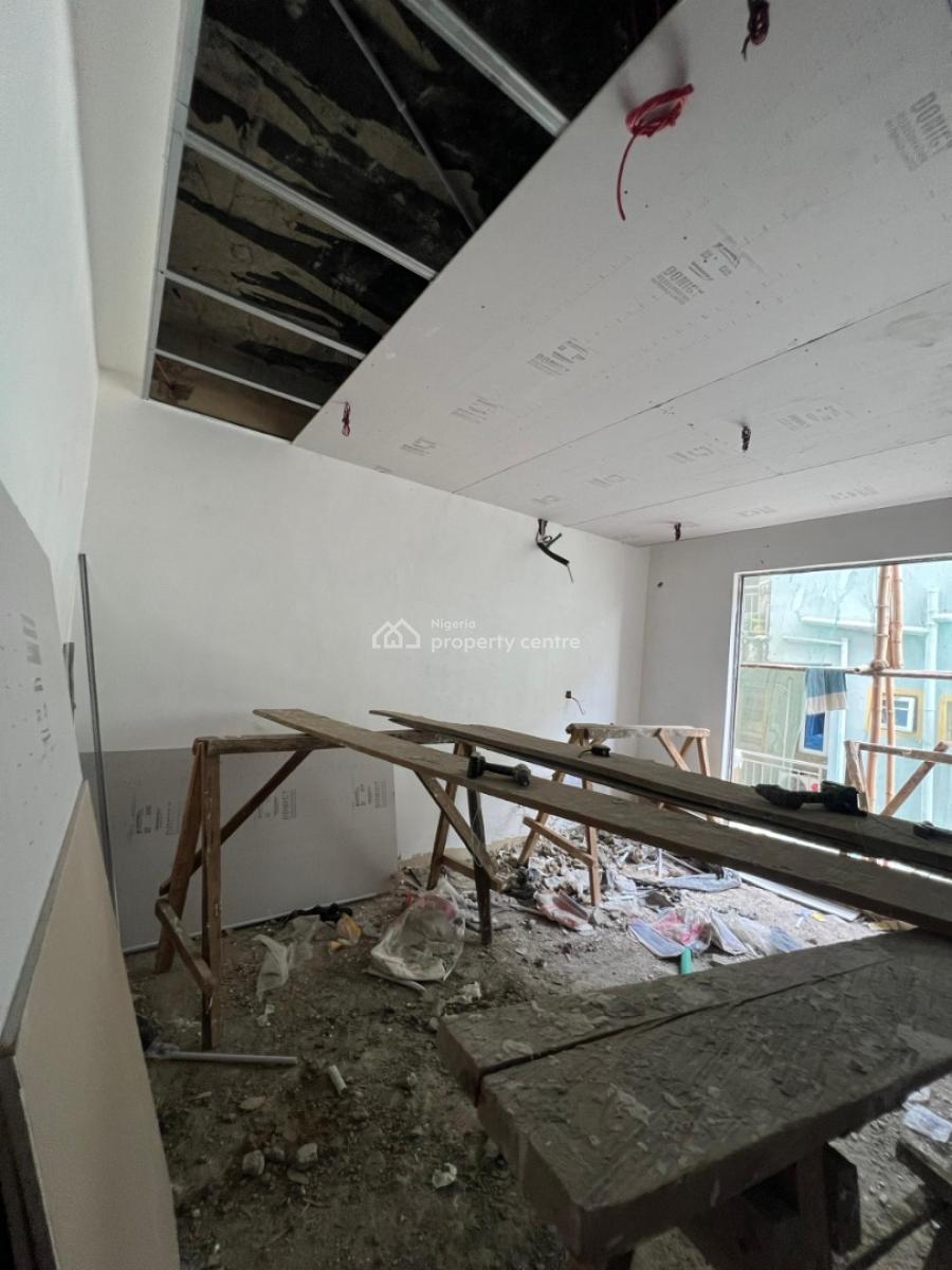 One Bedroom Apartment, Akoka, Yaba, Lagos, Mini Flat (room and Parlour) for Sale