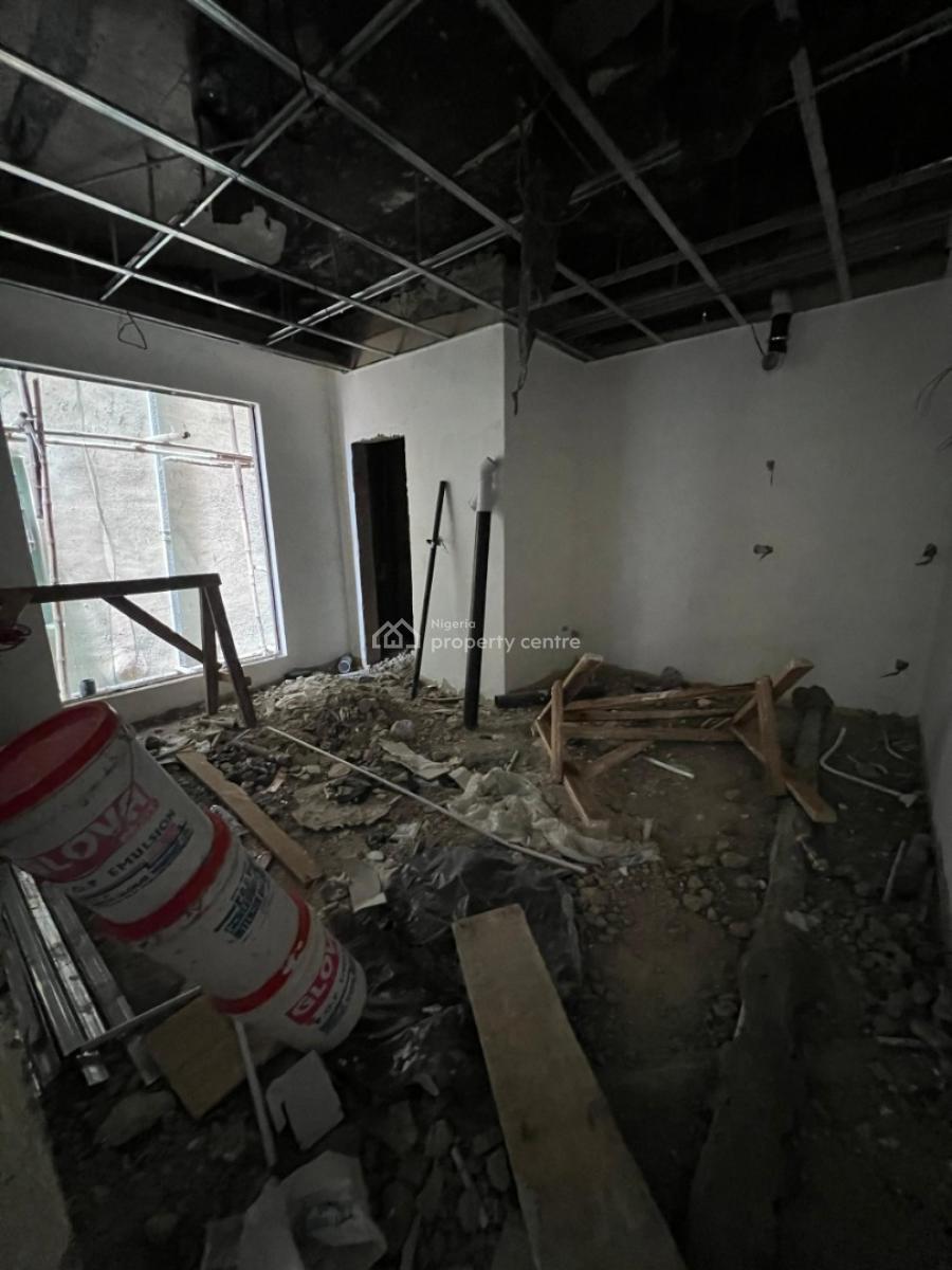 One Bedroom Apartment, Akoka, Yaba, Lagos, Mini Flat (room and Parlour) for Sale