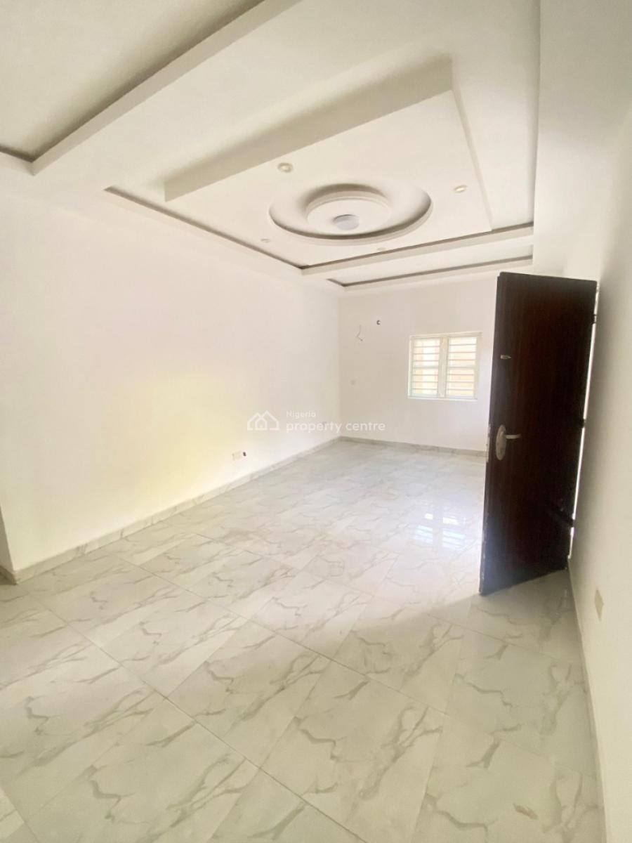 Spacious 2 Bedroom Modern Apartment with Bq in a Secured Estate, Vgc, Lekki, Lagos, Flat / Apartment for Rent