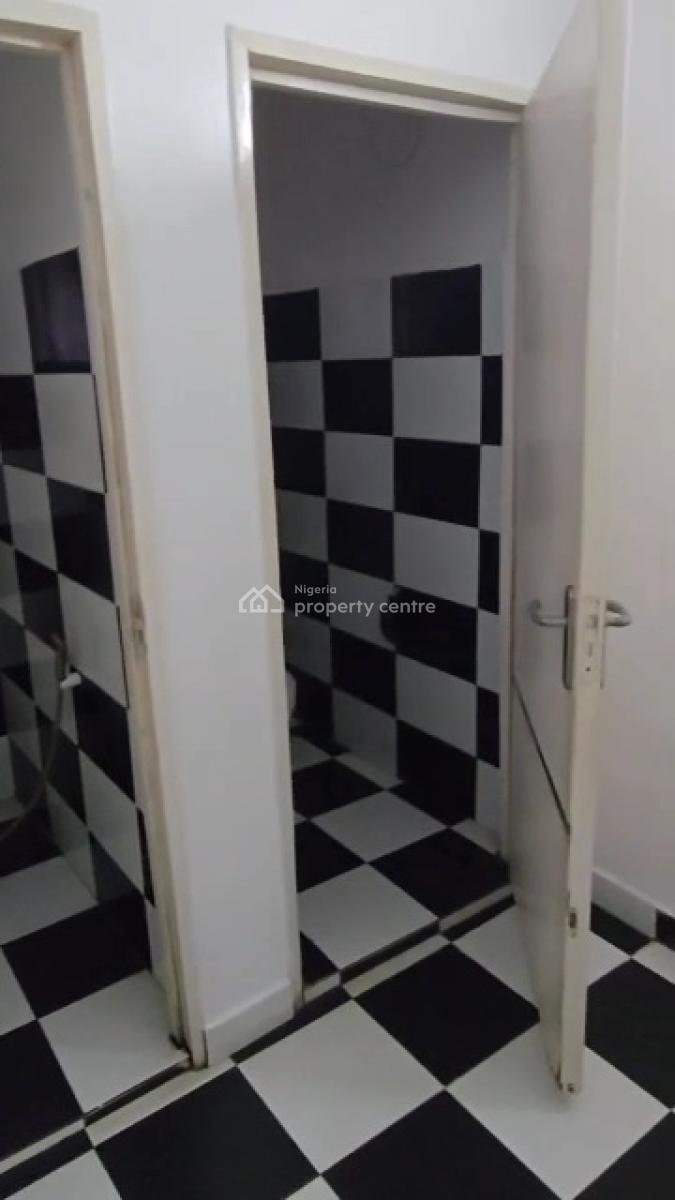 Office/commercial Space Measuring 57.29sqm+ 2 Toilets Ground Floor, a Series, Lekki Phase 1, Lekki, Lagos, Office Space for Rent