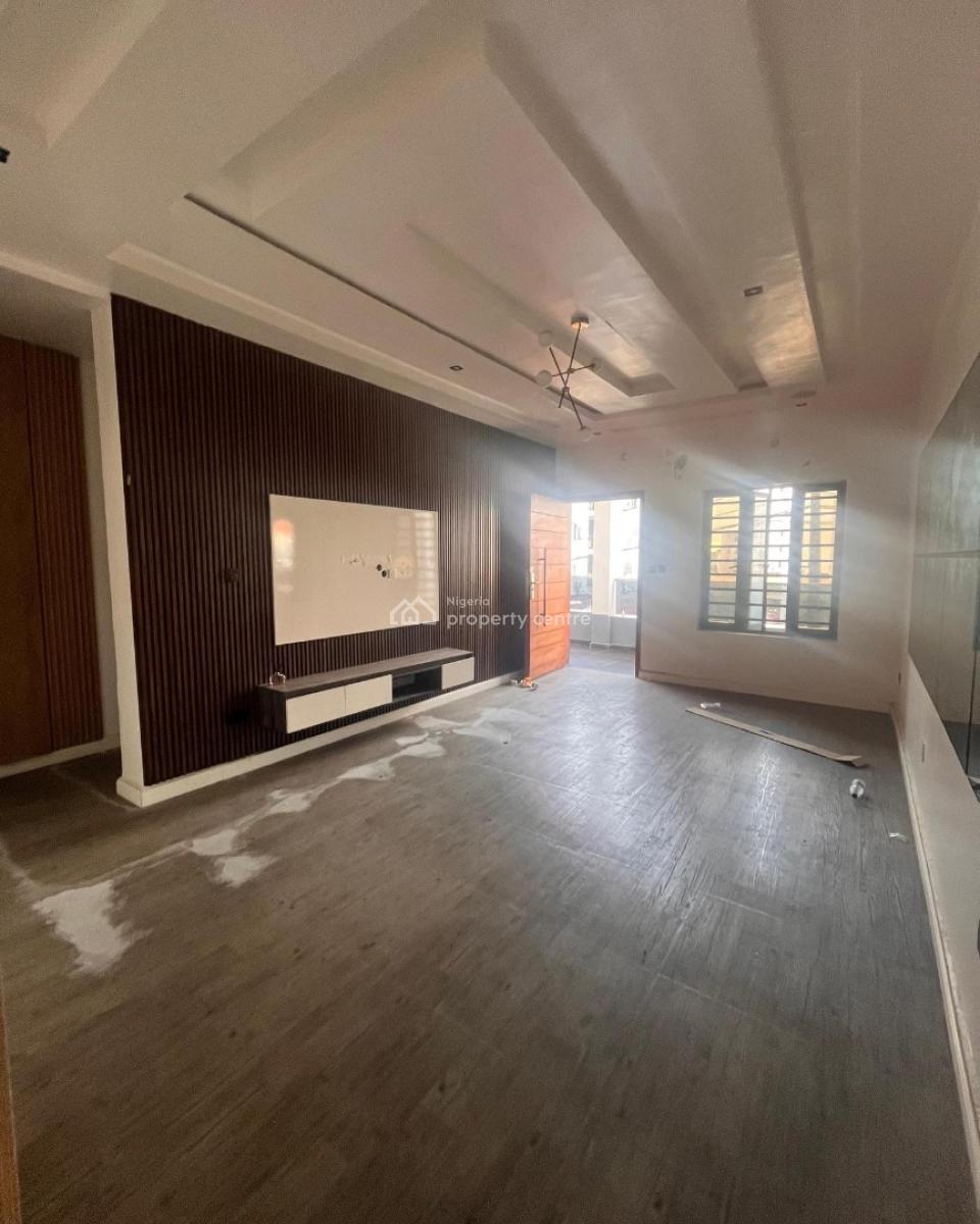 Lovely 2 Bedroom Apartment with Bq, Ikate, Lekki, Lagos, Block of Flats for Sale