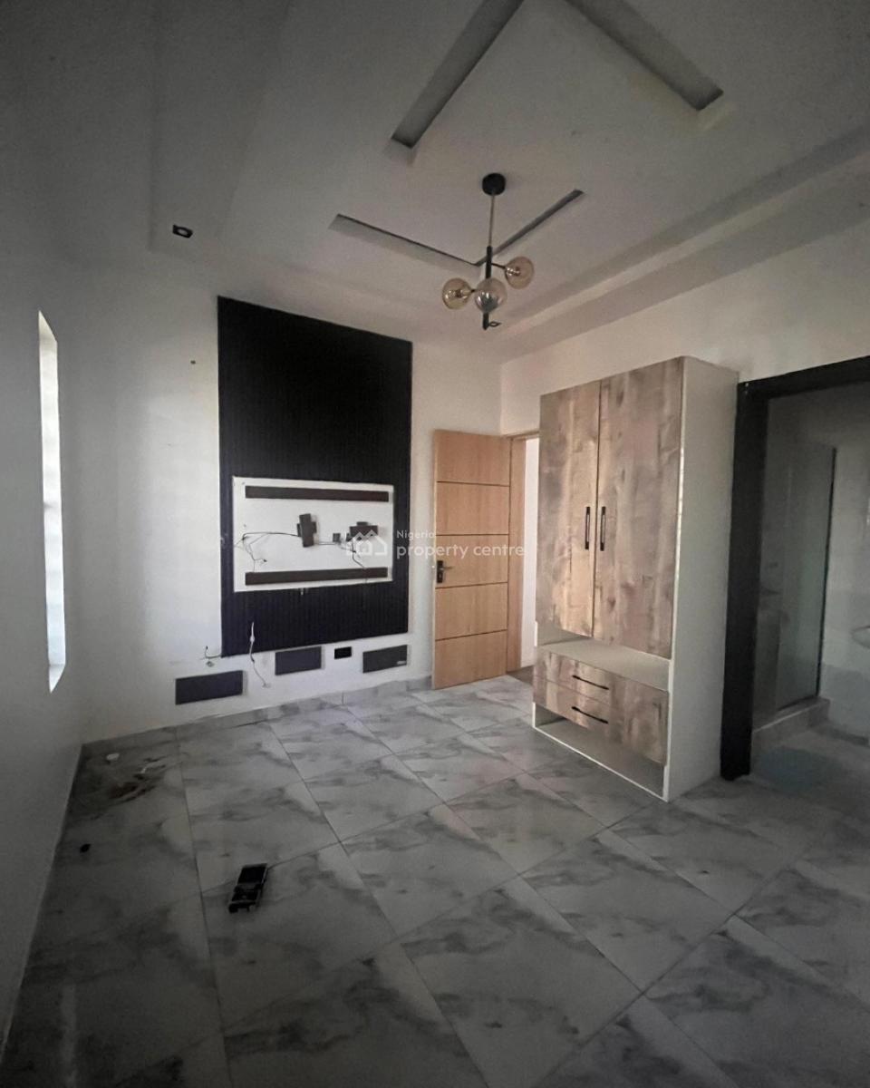 Lovely 2 Bedroom Apartment with Bq, Ikate, Lekki, Lagos, Block of Flats for Sale