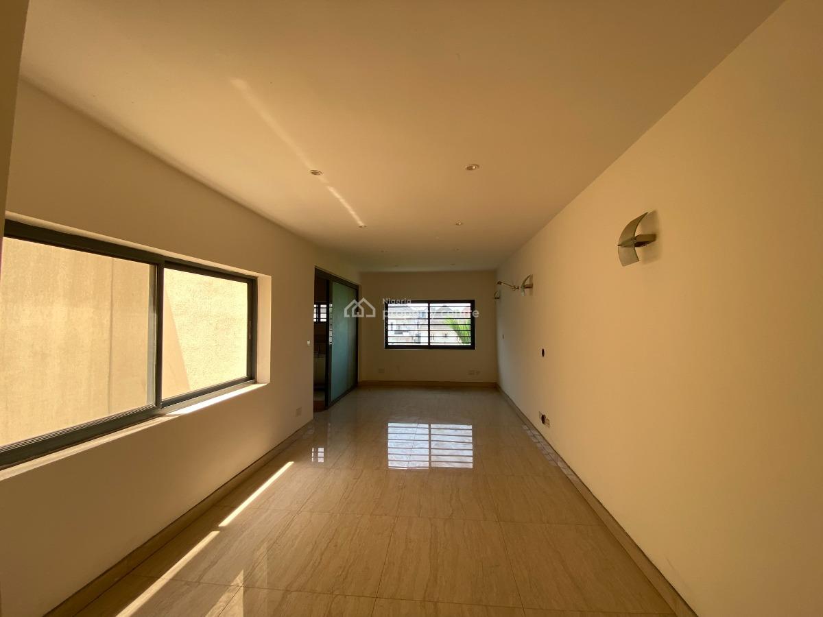 Direct Brief 4 Bedroom Terraced Houses with Bq and Courtyard, Chevron Alternative, Lekki, Lagos, Terraced Duplex for Rent