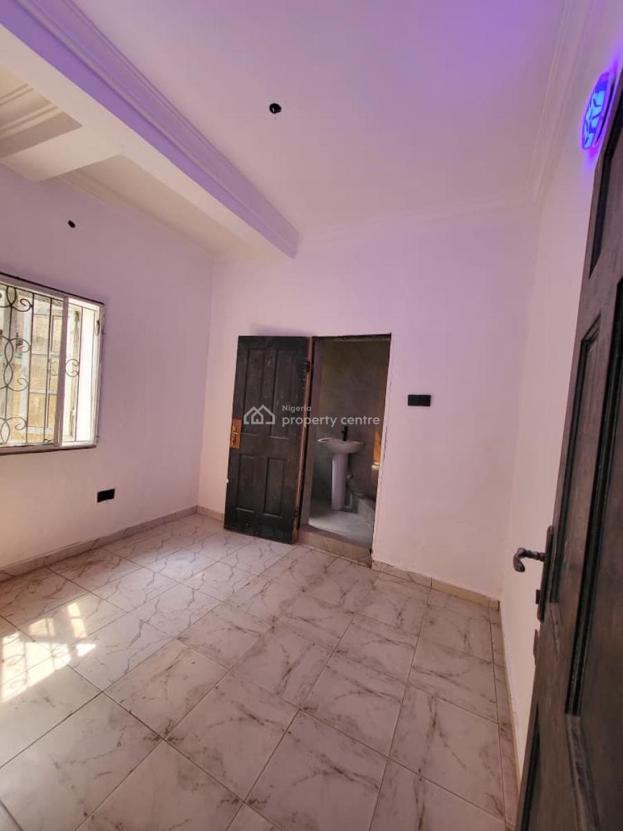 2 Bedroom Flat, Ologolo, Lekki, Lagos, Flat / Apartment for Rent