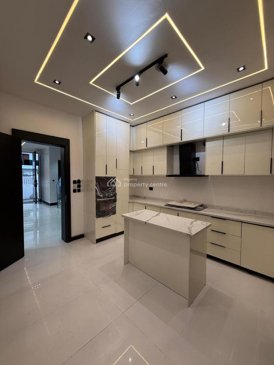 5 Bedroom Fully Detached Duplex Available, Ologolo, Lekki, Lagos, Detached Duplex for Sale