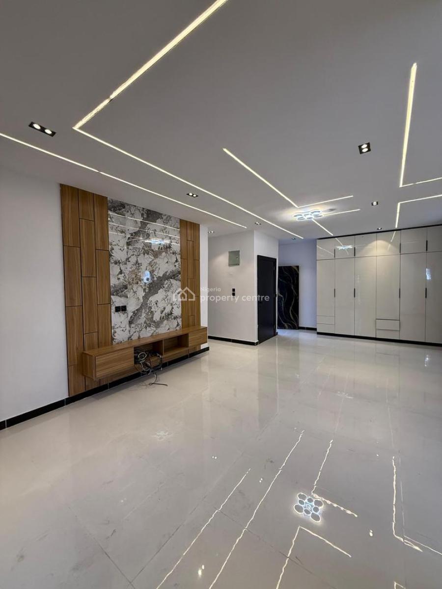 5 Bedroom Fully Detached Duplex Available, Ologolo, Lekki, Lagos, Detached Duplex for Sale