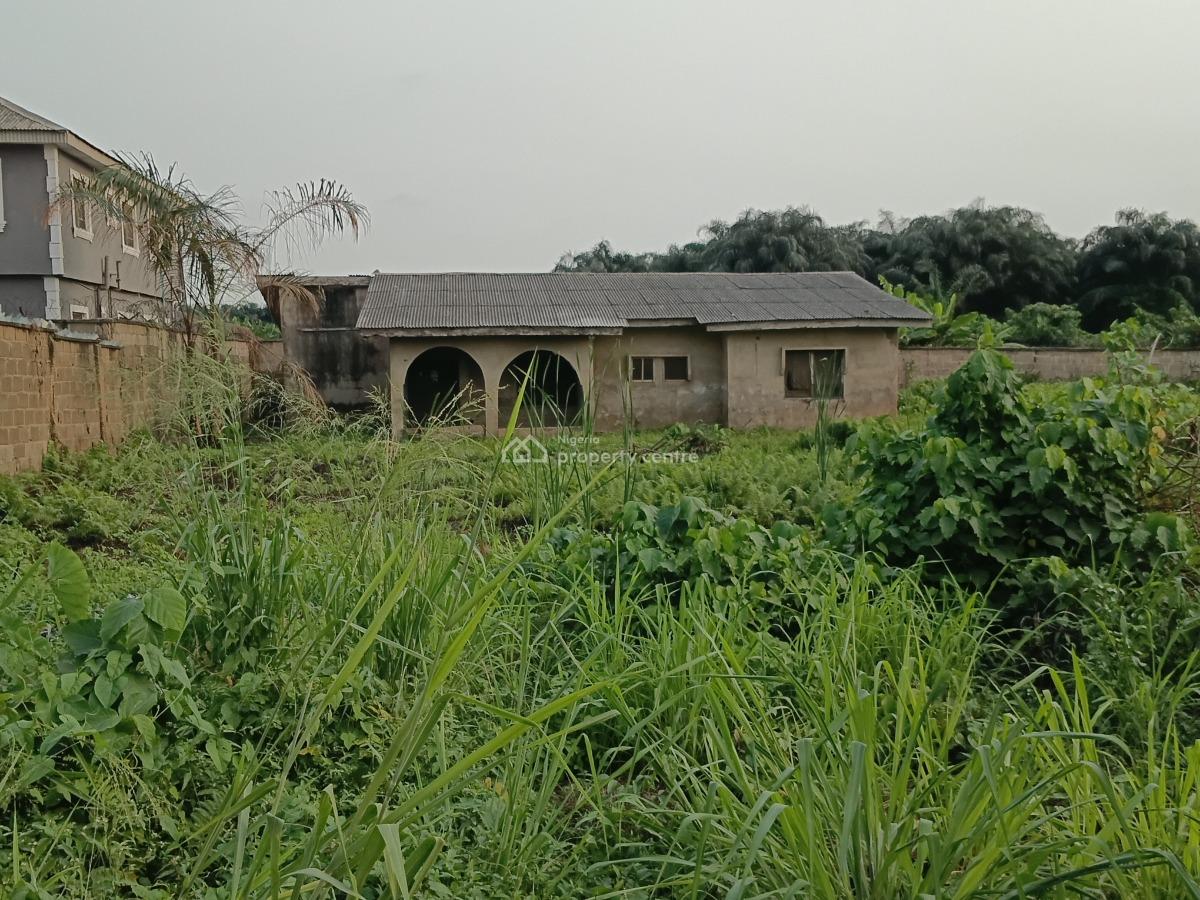 a Full Plot of Land with a Bungalow (nice and Organized Estate), Ojodu, Lagos, Detached Bungalow for Sale
