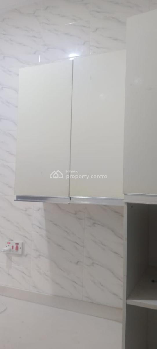2 Bedroom Apartment, Off Monastery Road, Sangotedo, Ajah, Lagos, Flat / Apartment for Rent