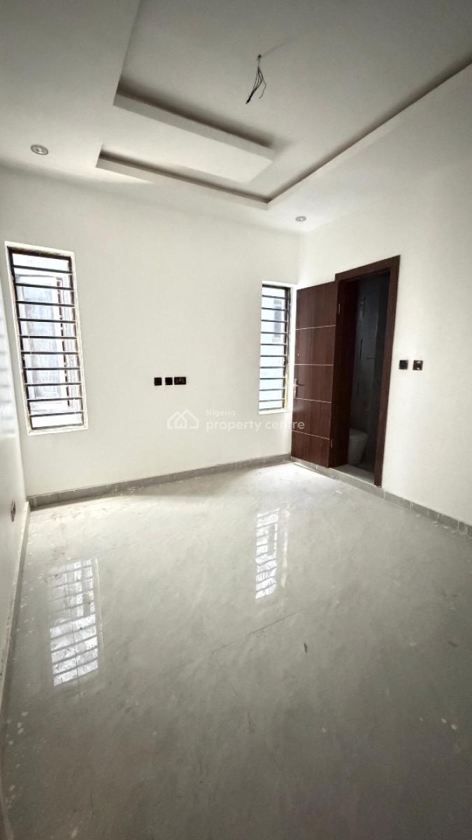 Newly Built 2 Bedroom Apartment, Surulere, Lagos, Flat / Apartment for Sale