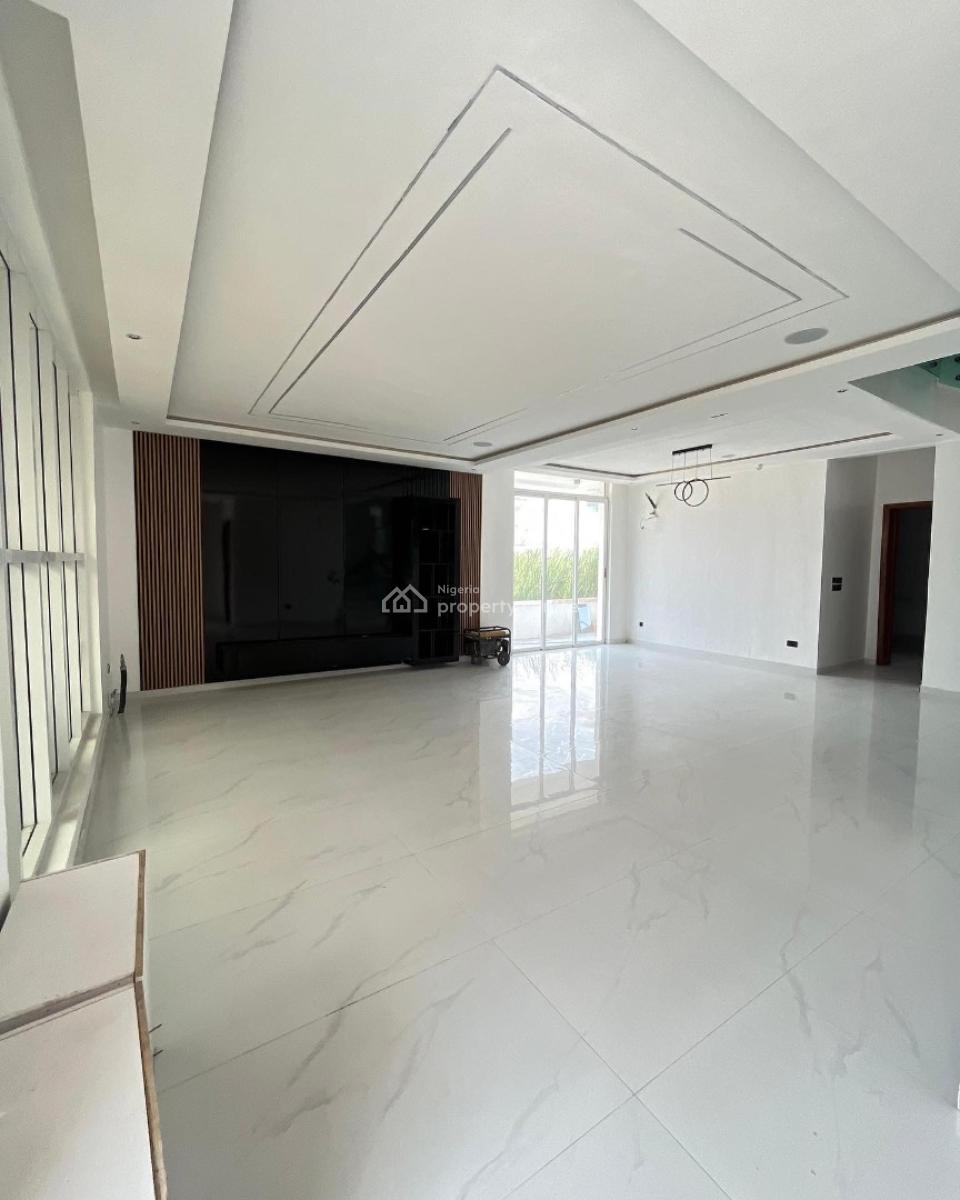 Stunning 5 Bedroom Detached Duplex with Bq, Ikota, Lekki, Lagos, Detached Duplex for Sale