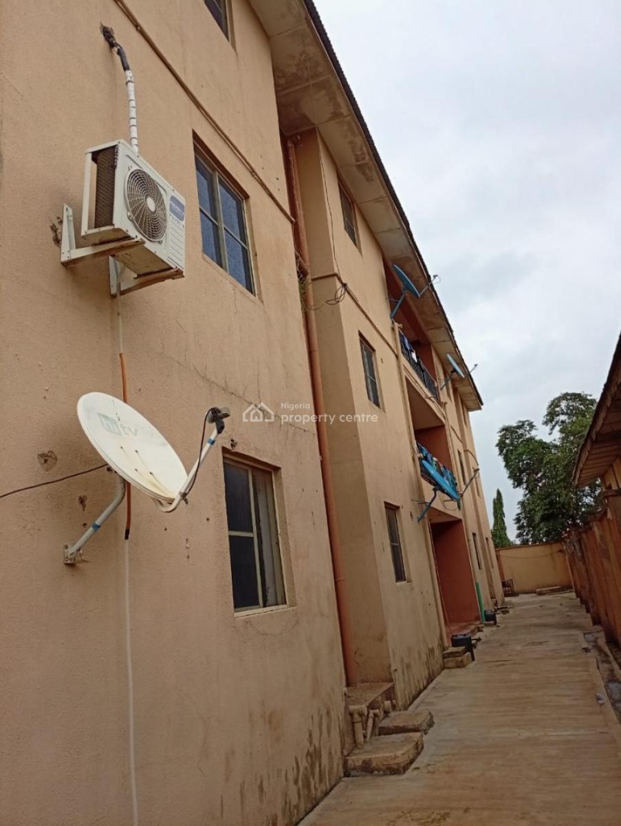 28 Units of Room Self Contain Hostel, New Bodija, Ibadan, Oyo, Hostel for Sale