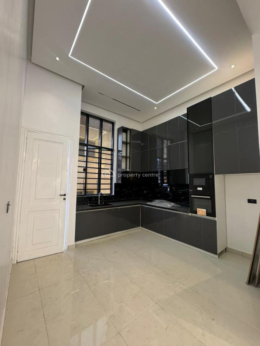 Brand New 3 Bedroom Apartment, Lekki Phase 1, Lekki, Lagos, House for Sale