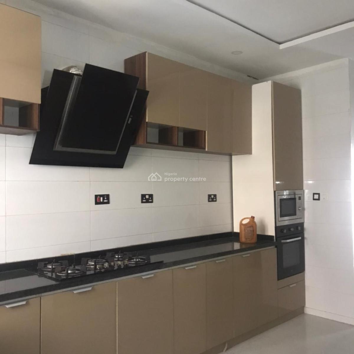 a Well Maintained 6 Bedroom Detached Duplex with Bq, Ikota, Lekki, Lagos, Detached Duplex for Rent